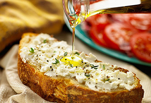 olive_oil_drizzled_over_bread