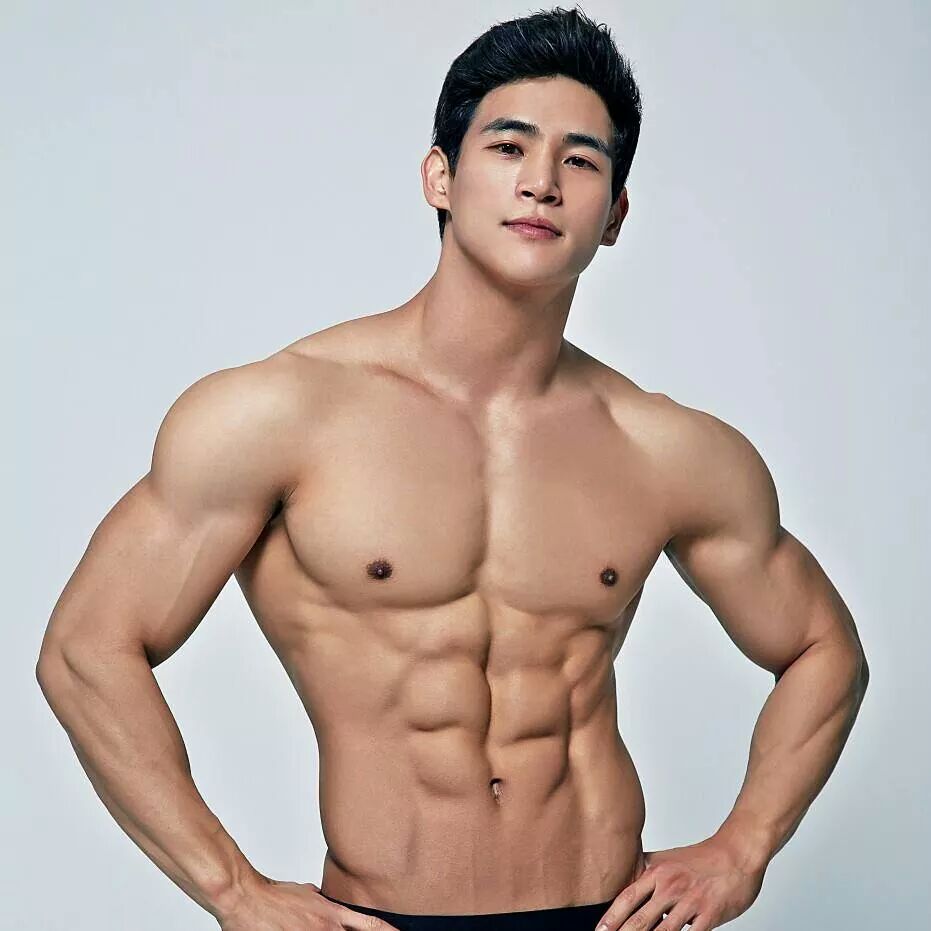 Hot Asian Guy Six Pack 4